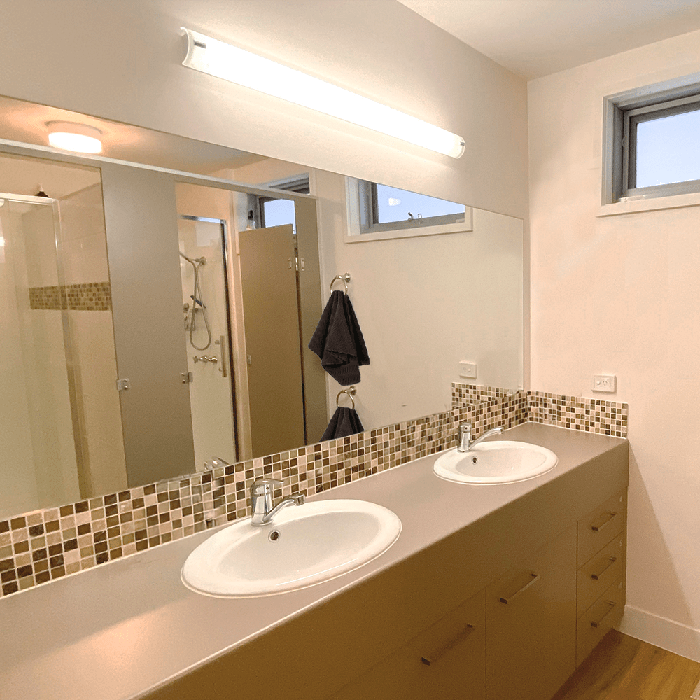 Modern clean bathrooms in Gliss ski lodge Mt Buller